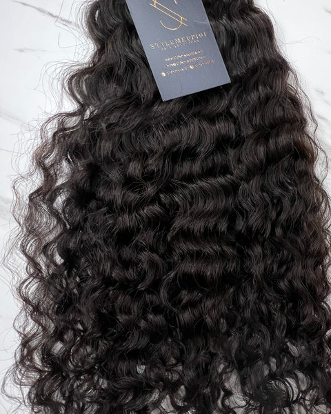 Luxe Natural Curly Wefts